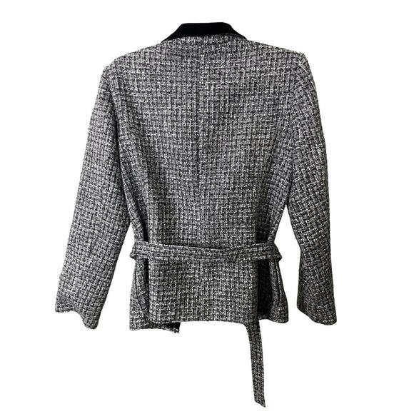 White House Black Market Gray Belted Tweed Jacket - Size 12 (NWOT) - Picture 2 of 5